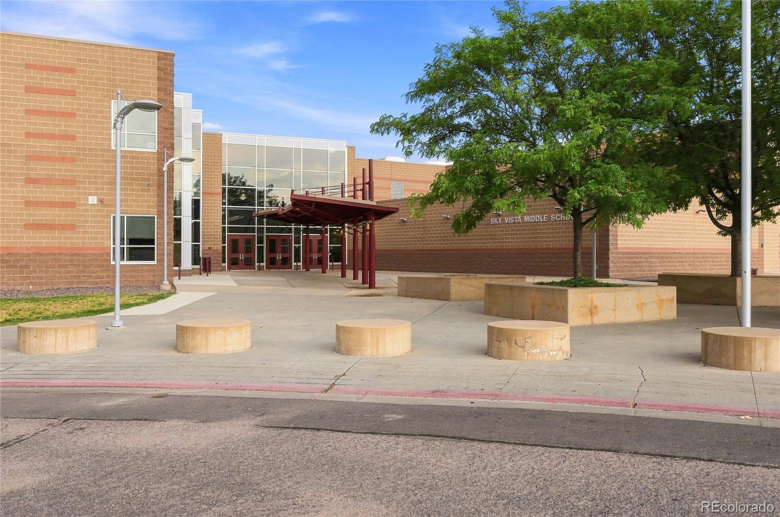 MLS Image #32 for 4896 s himalaya court,aurora, Colorado