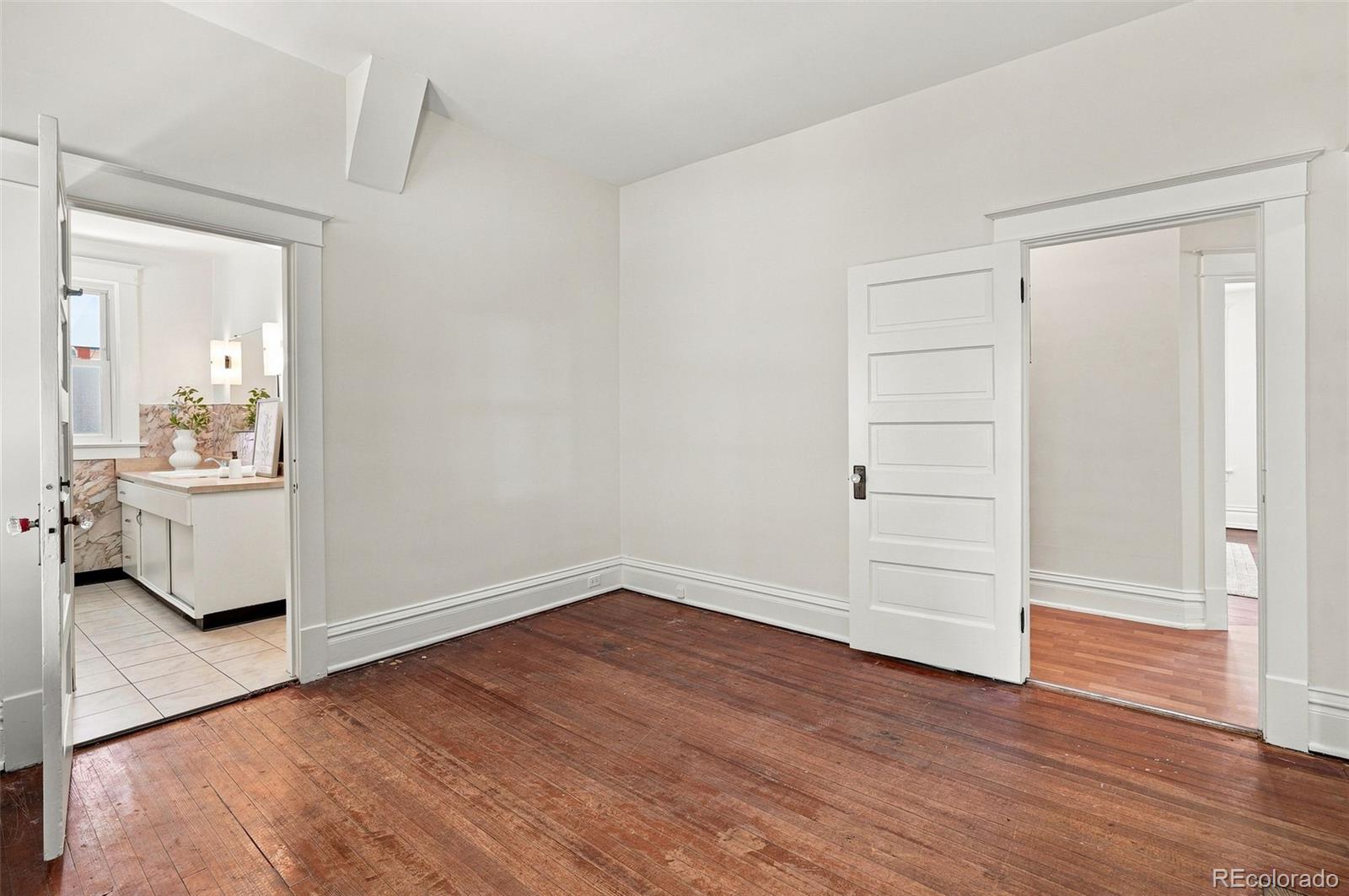 MLS Image #21 for 3861 n raleigh street,denver, Colorado