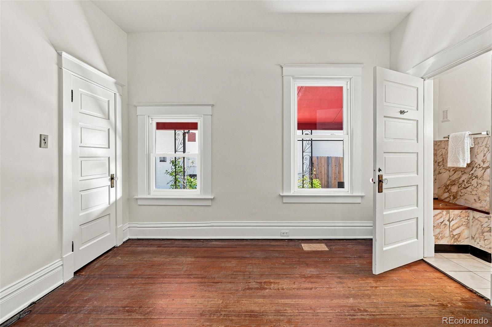 MLS Image #22 for 3861 n raleigh street,denver, Colorado