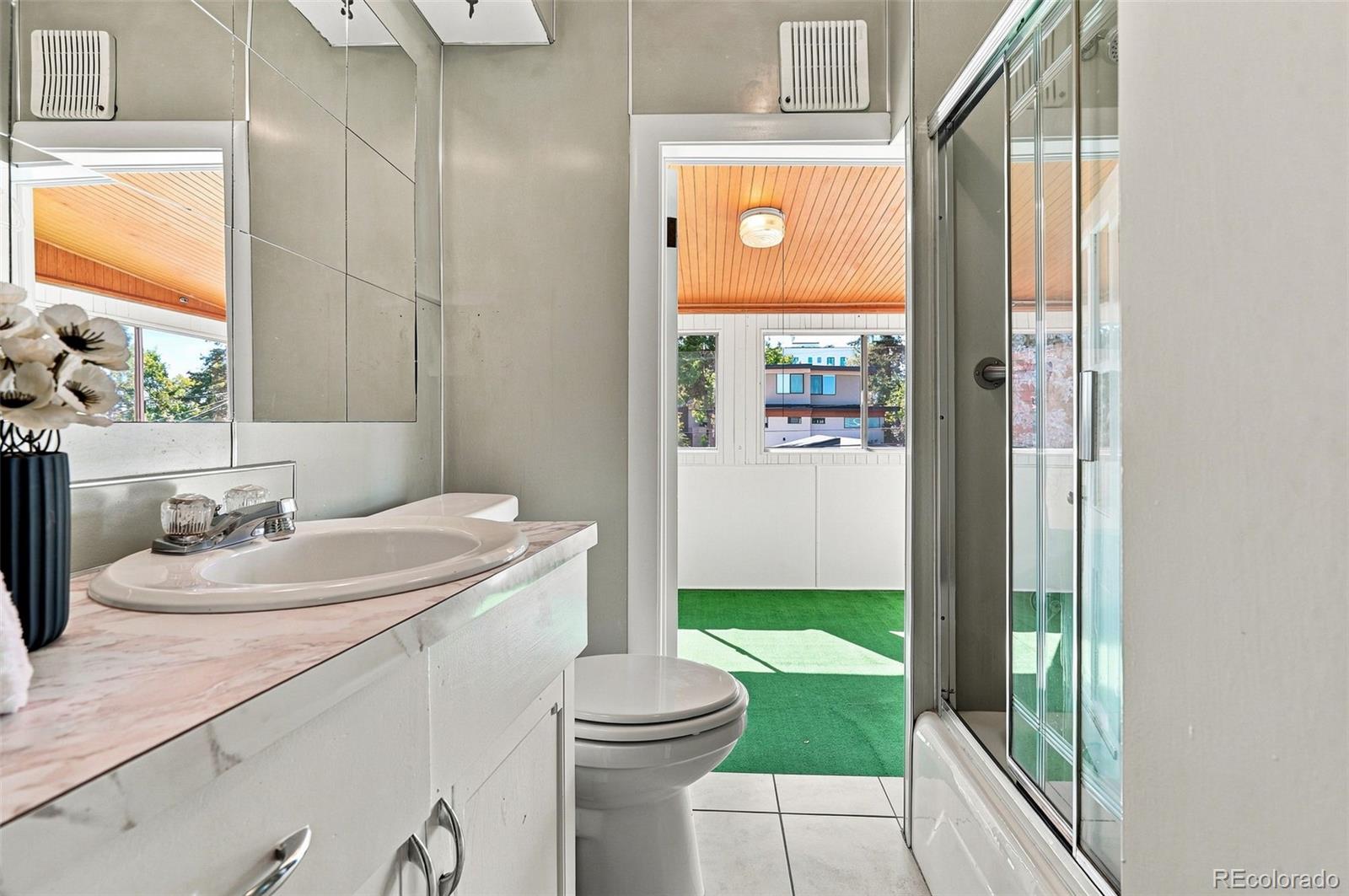 MLS Image #37 for 3861 n raleigh street,denver, Colorado