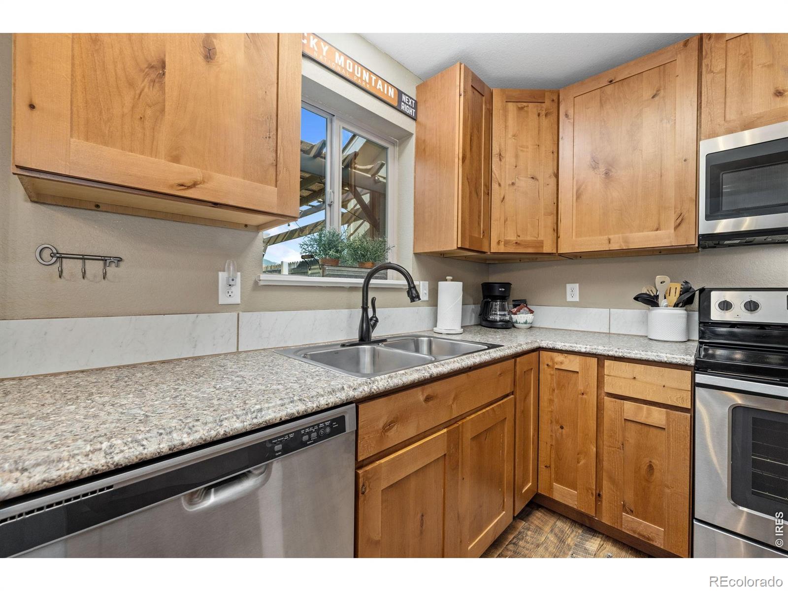 MLS Image #12 for 1553  marys lake road,estes park, Colorado