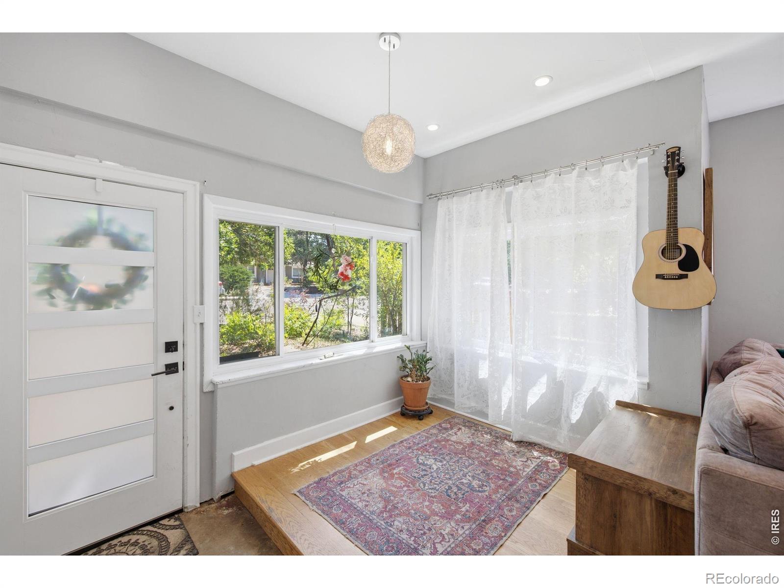 MLS Image #3 for 5325 s crocker street,littleton, Colorado
