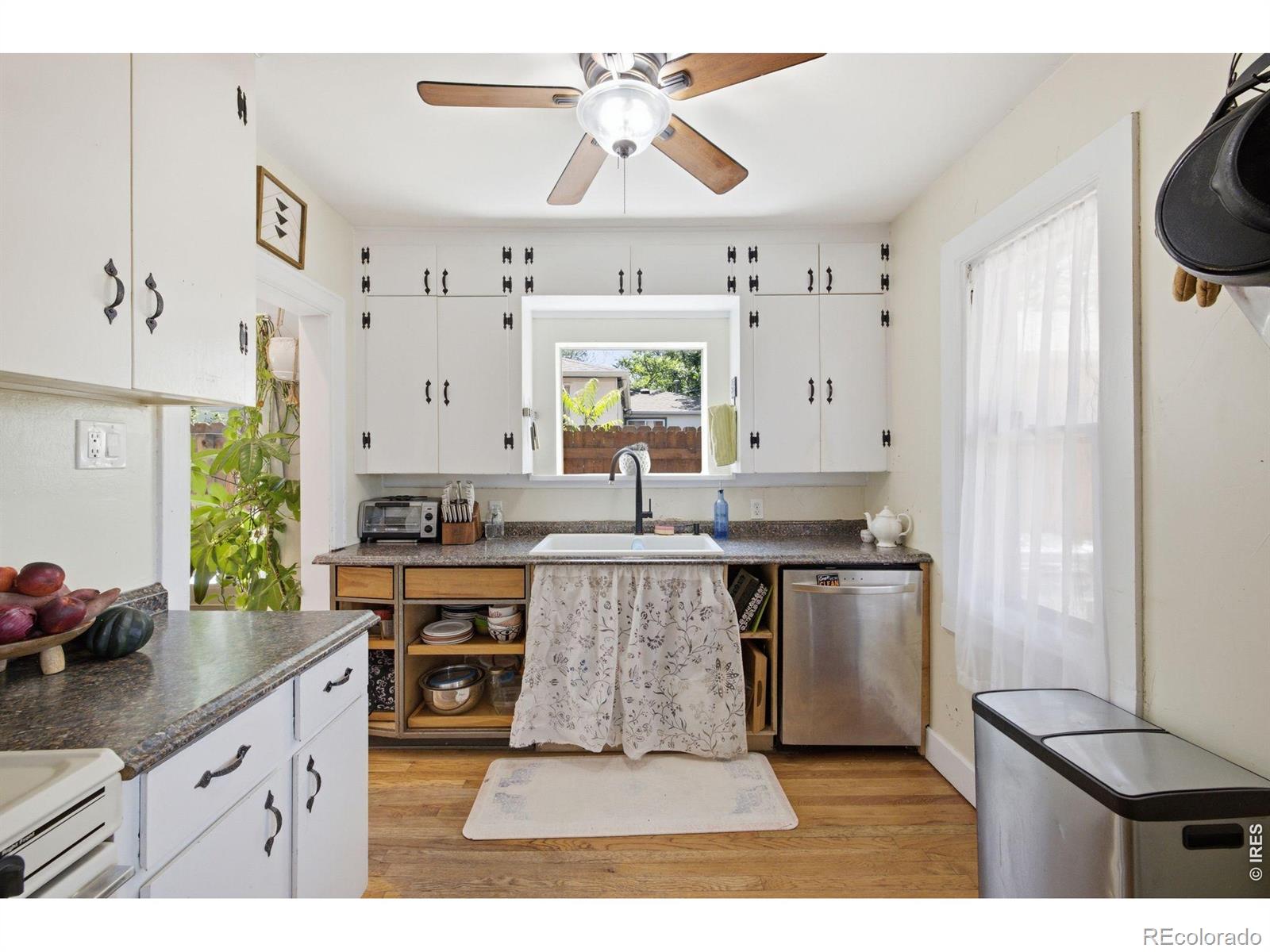 MLS Image #9 for 5325 s crocker street,littleton, Colorado