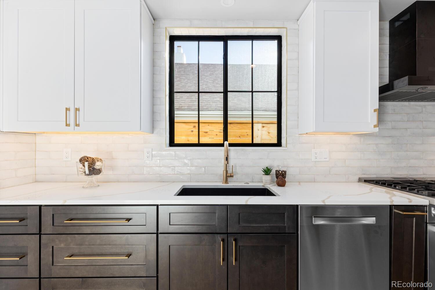 MLS Image #10 for 5501 s nevada street,littleton, Colorado