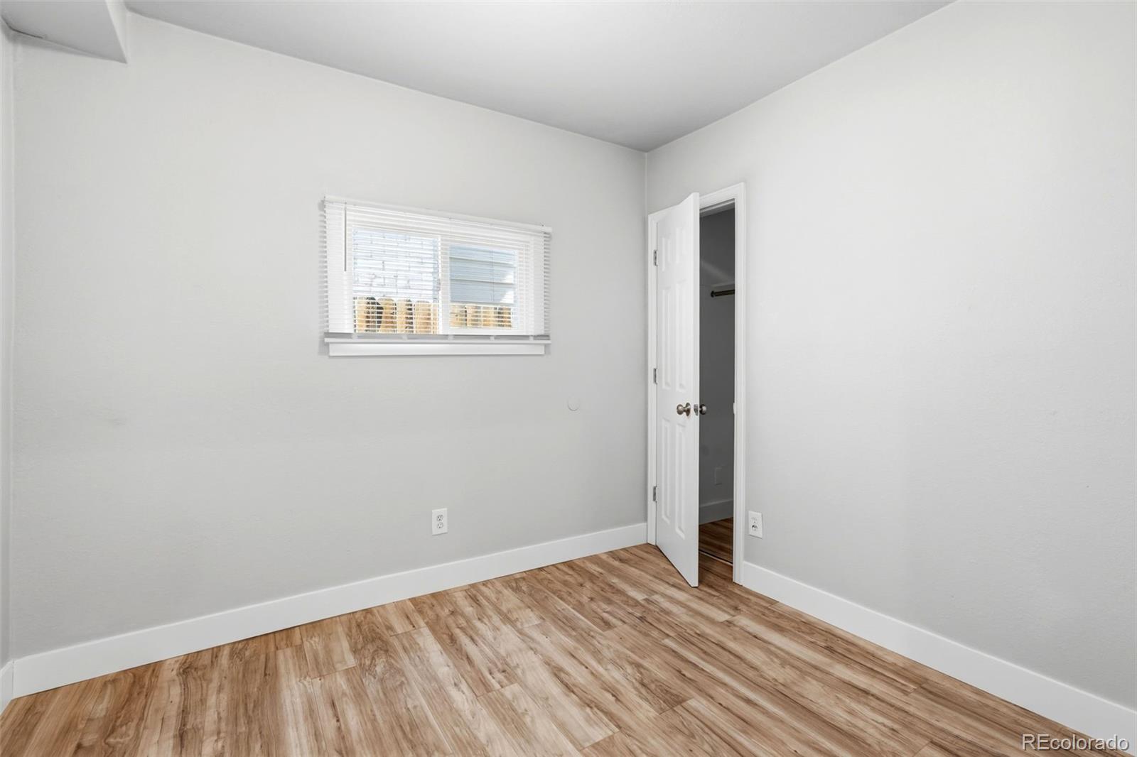 MLS Image #10 for 4736  vine street,denver, Colorado