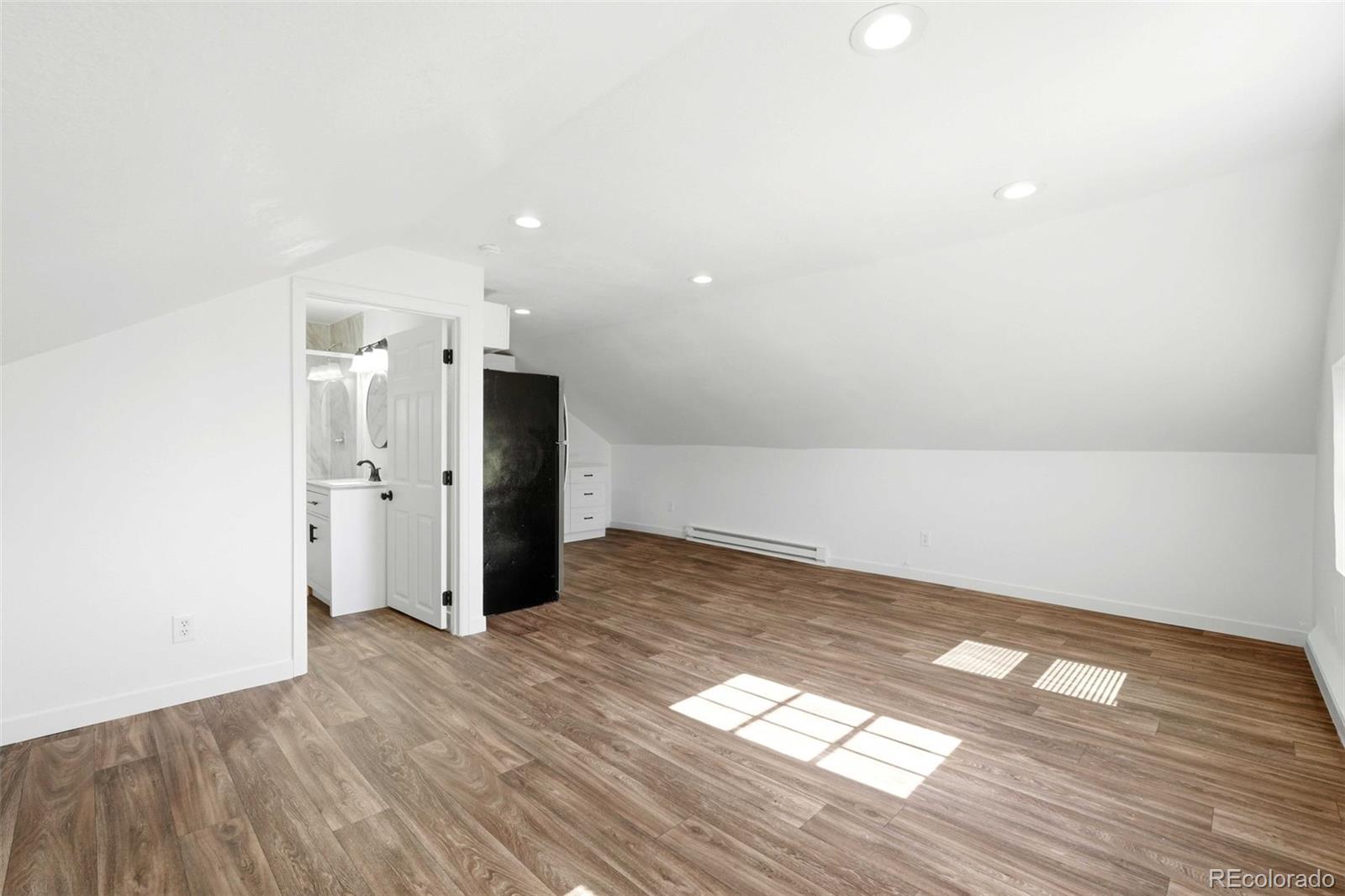 MLS Image #19 for 4736  vine street,denver, Colorado