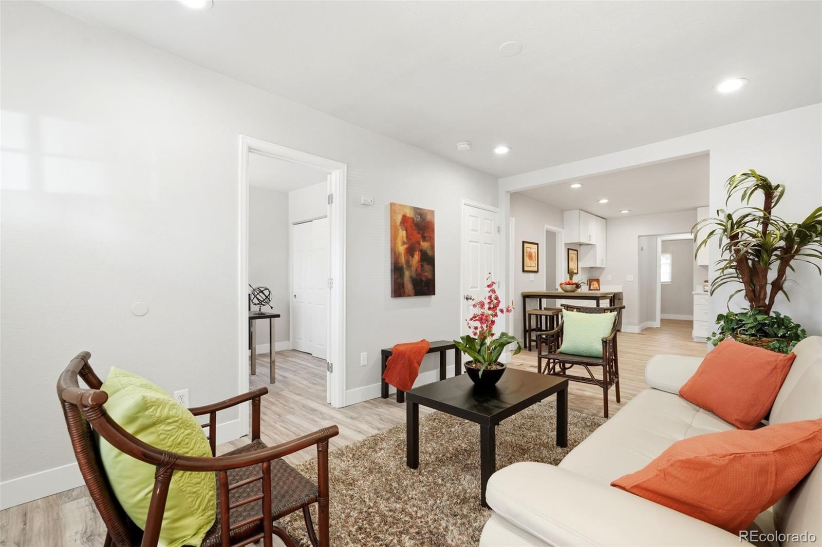 MLS Image #3 for 4736  vine street,denver, Colorado