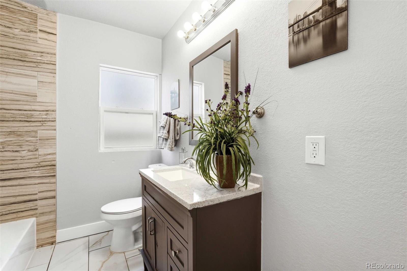 MLS Image #7 for 4736  vine street,denver, Colorado