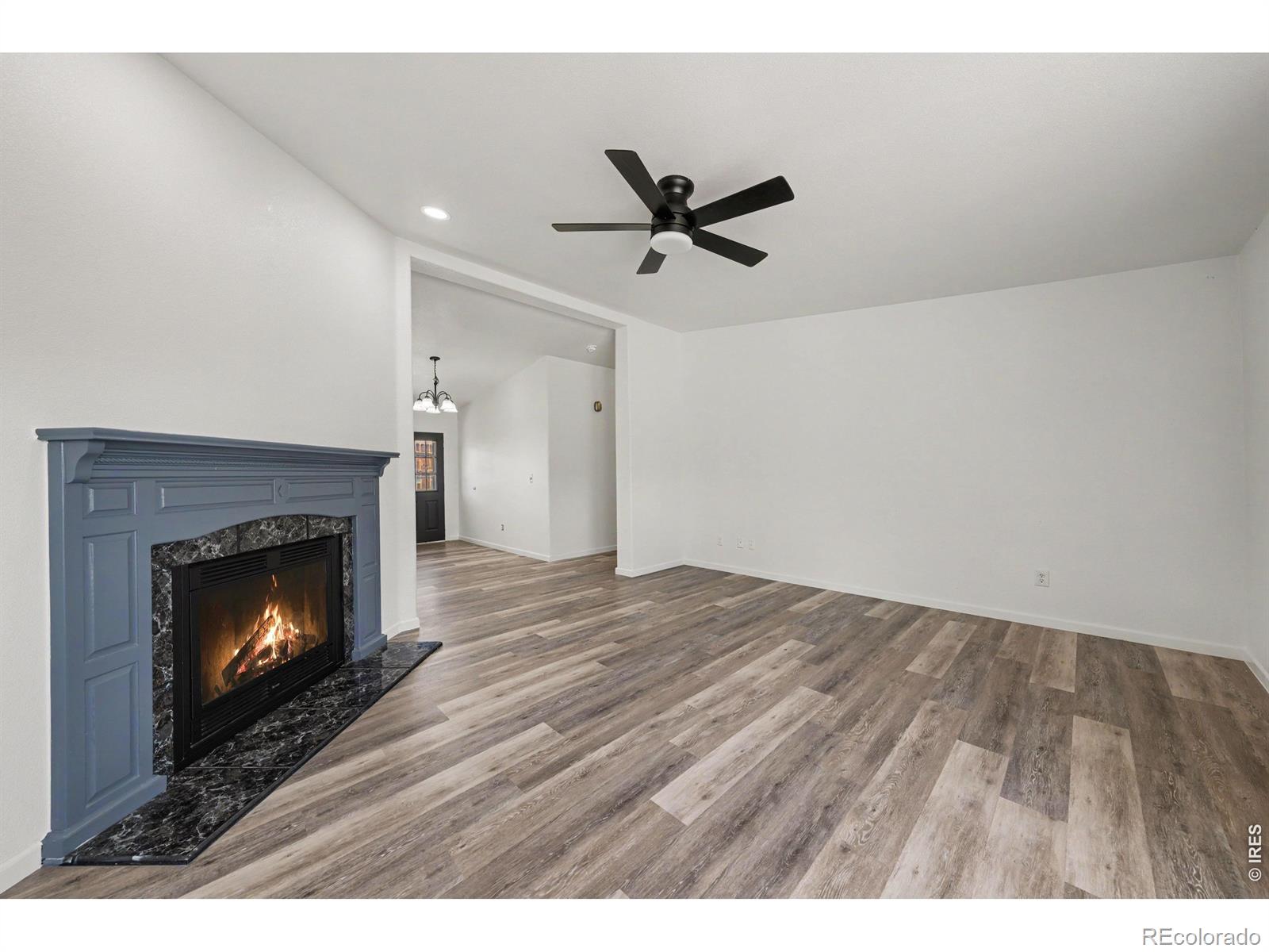 MLS Image #3 for 552 s carriage drive,milliken, Colorado