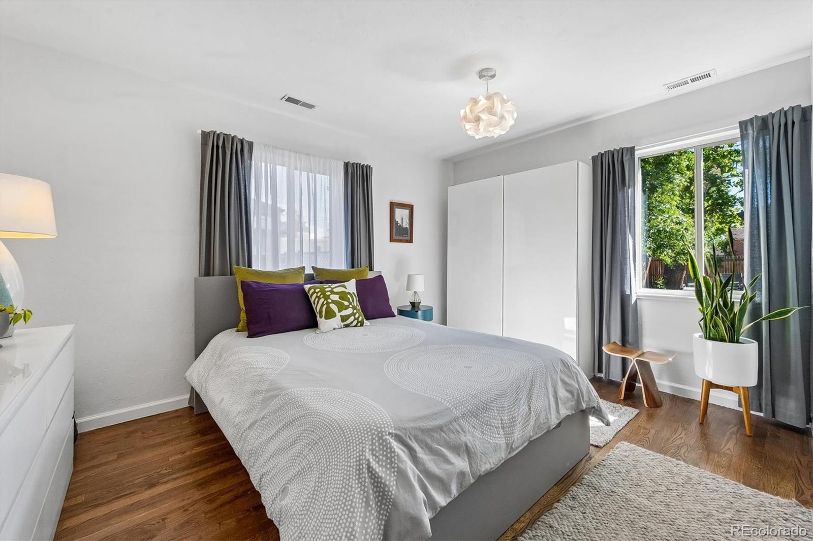 MLS Image #14 for 3060  clermont street,denver, Colorado
