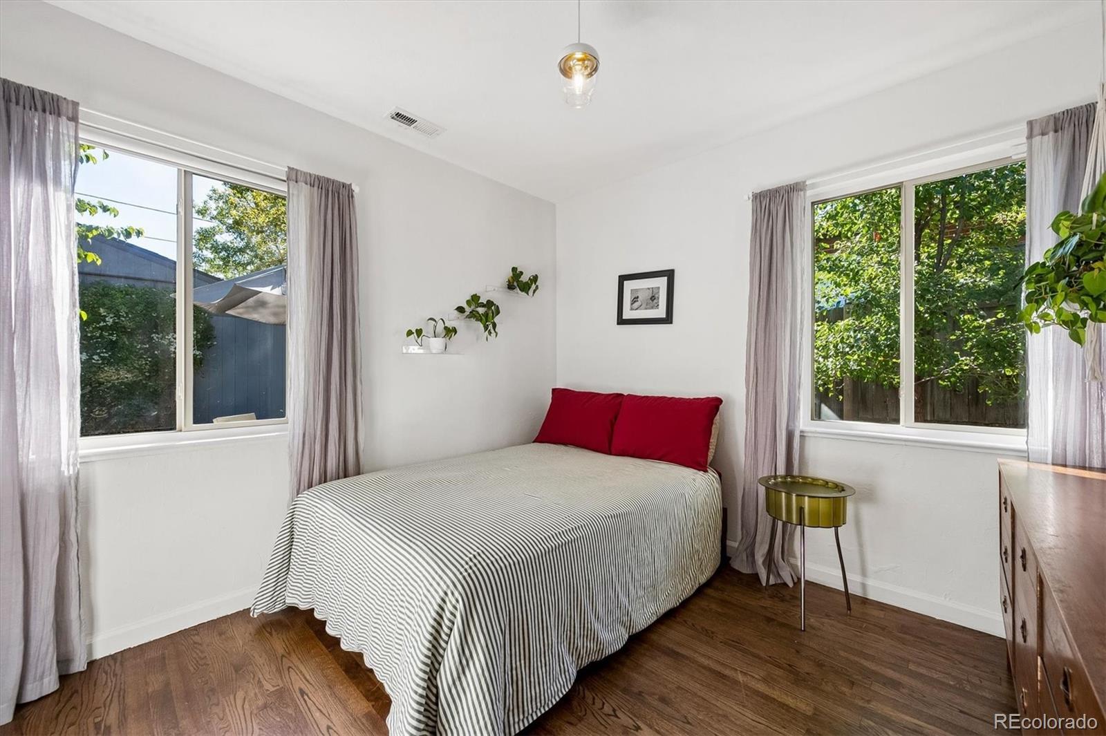 MLS Image #18 for 3060  clermont street,denver, Colorado