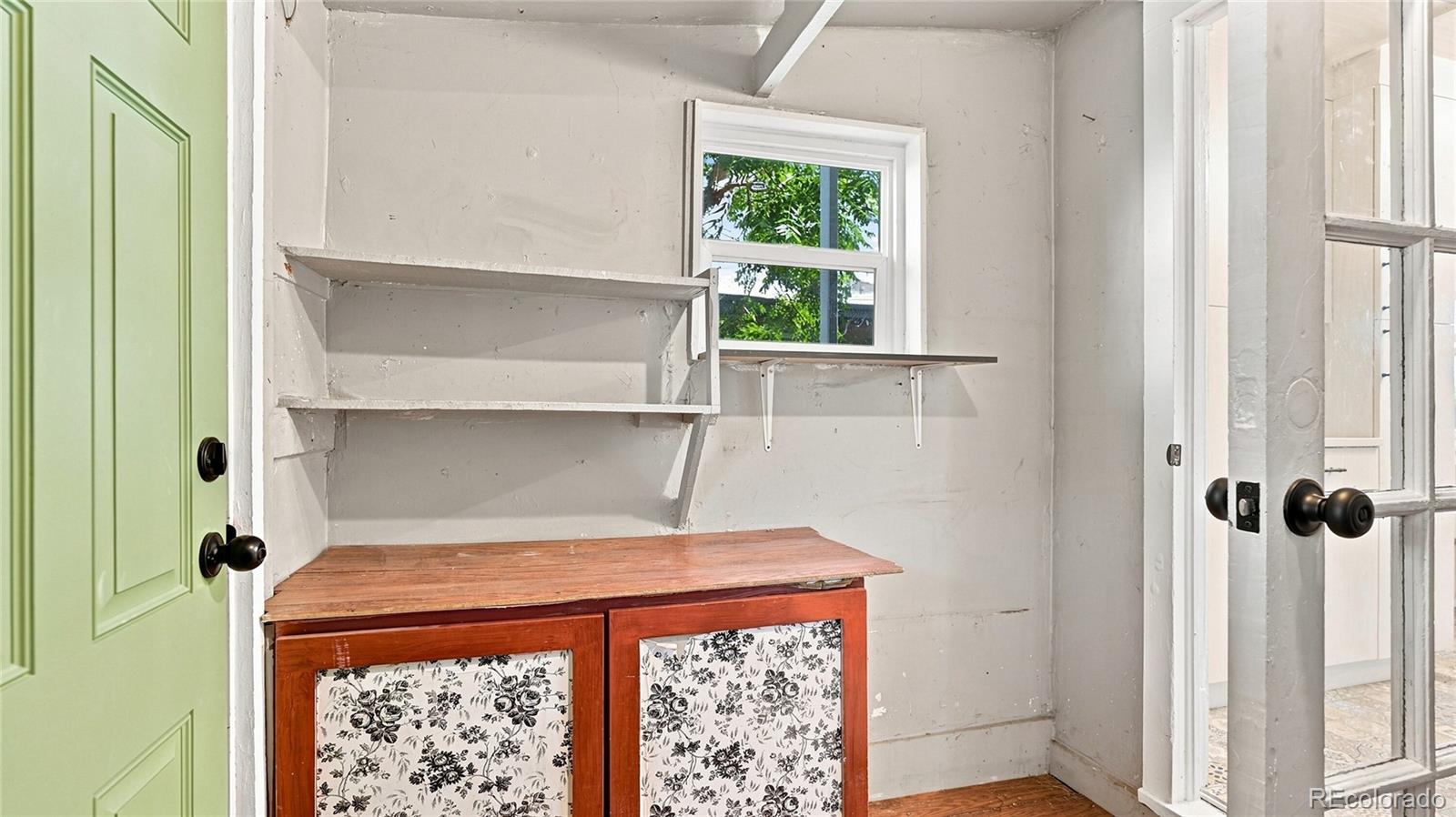MLS Image #21 for 5037 n saint paul street,denver, Colorado