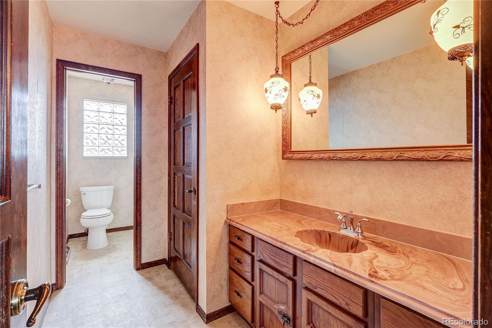 MLS Image #19 for 7070 w pineview drive,littleton, Colorado