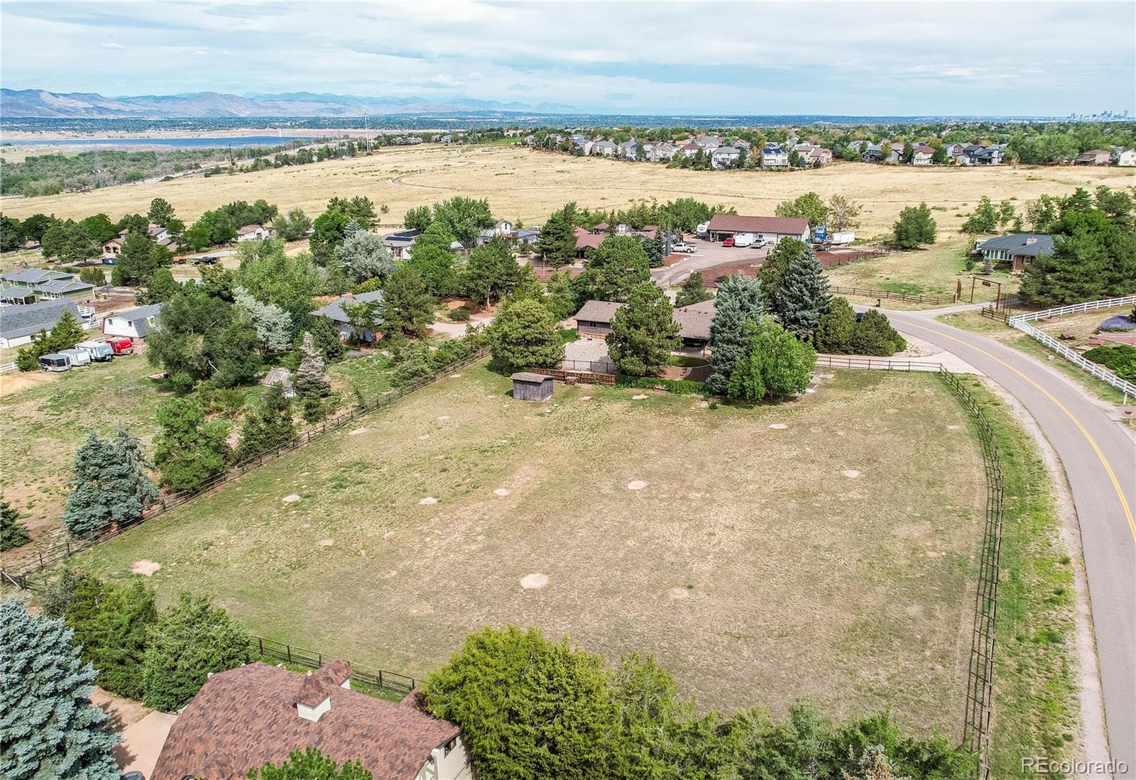 MLS Image #4 for 7070 w pineview drive,littleton, Colorado