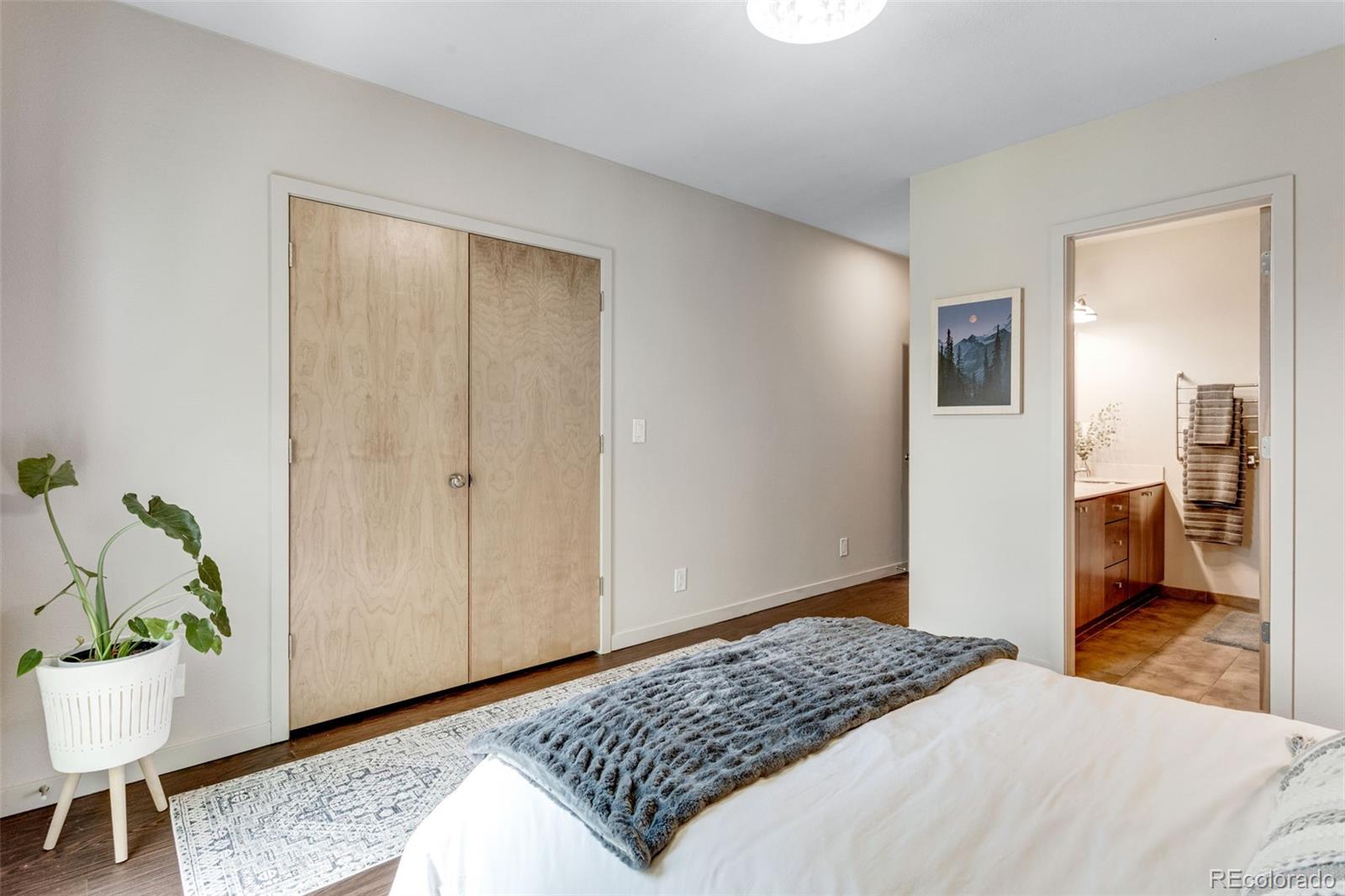MLS Image #20 for 822  25th street ,denver, Colorado
