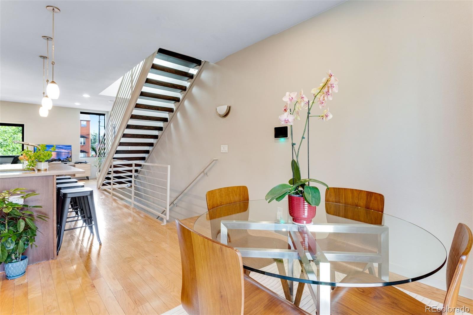 MLS Image #7 for 822  25th street ,denver, Colorado