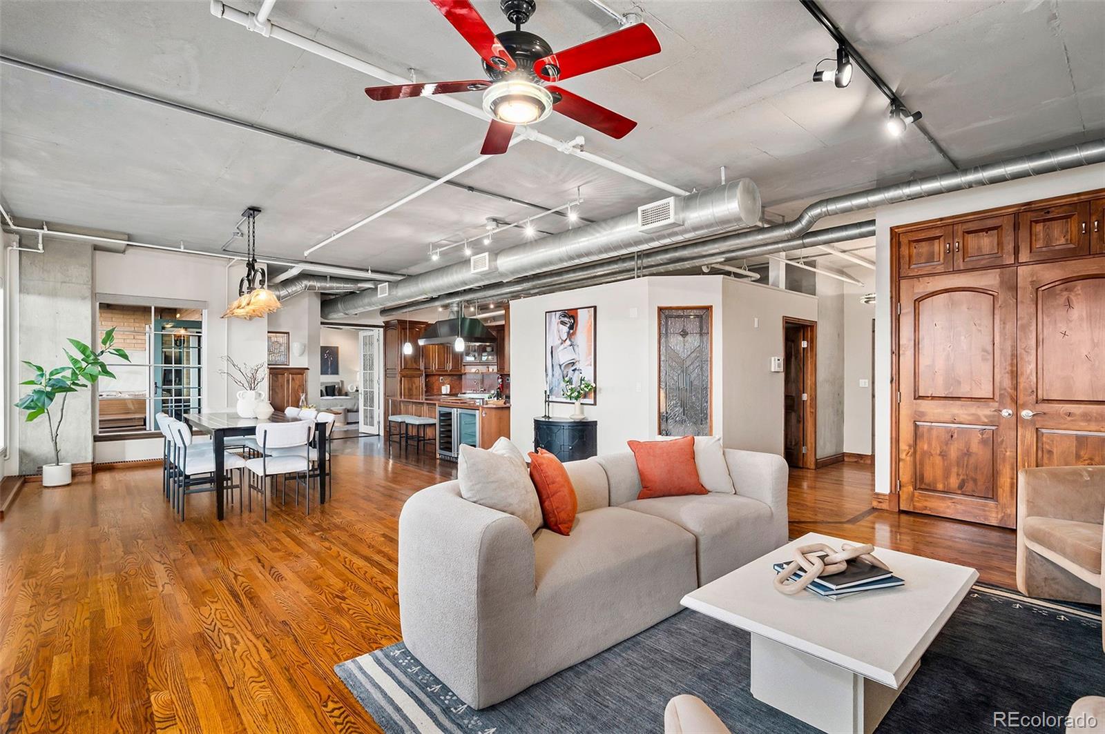MLS Image #3 for 1499  blake street,denver, Colorado