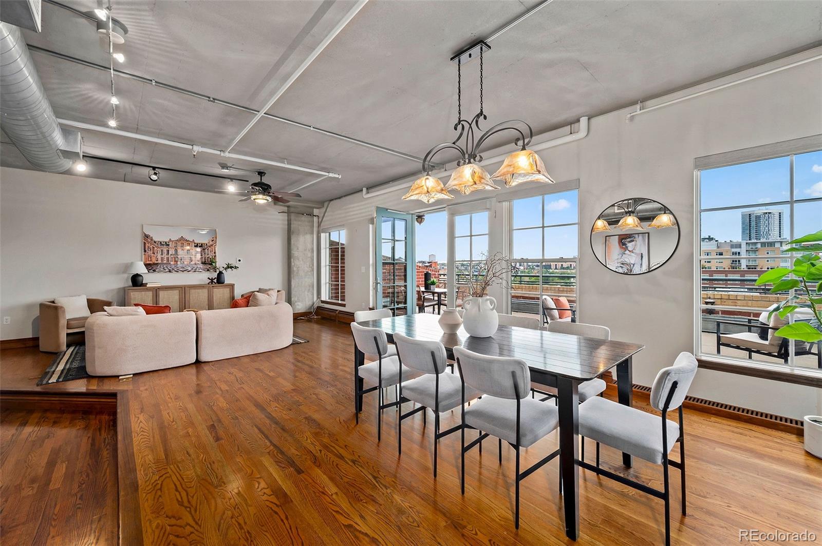 MLS Image #5 for 1499  blake street,denver, Colorado