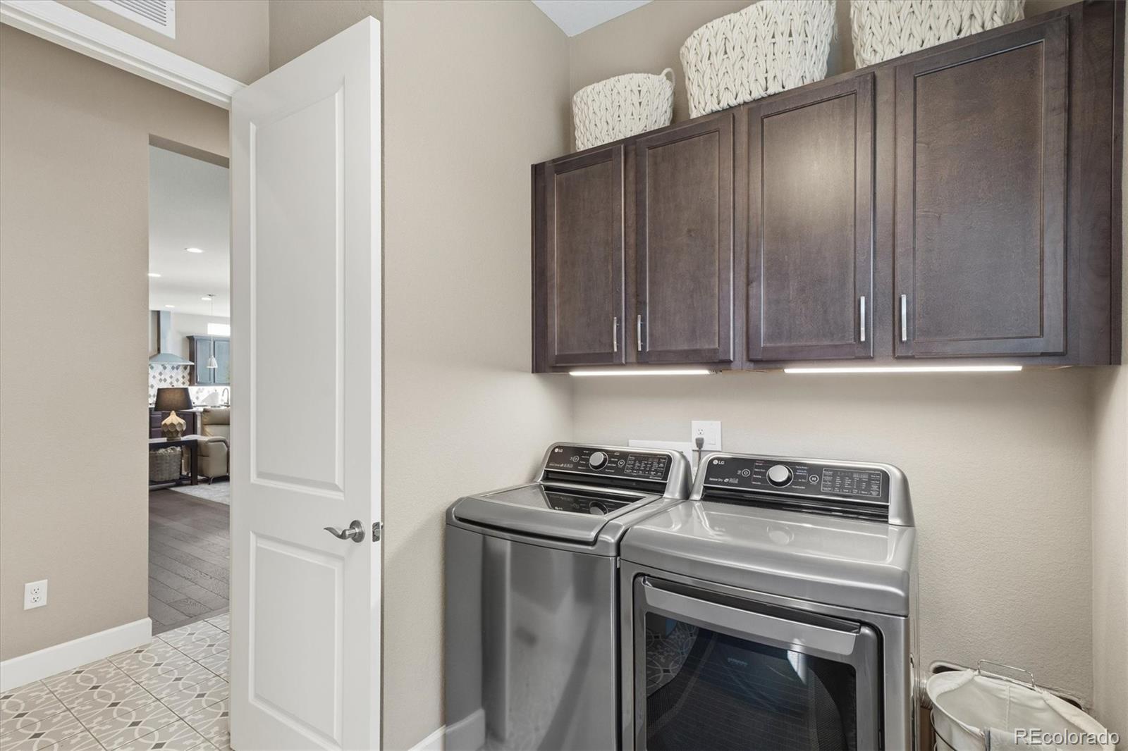 MLS Image #13 for 16332  spanish peak way,broomfield, Colorado