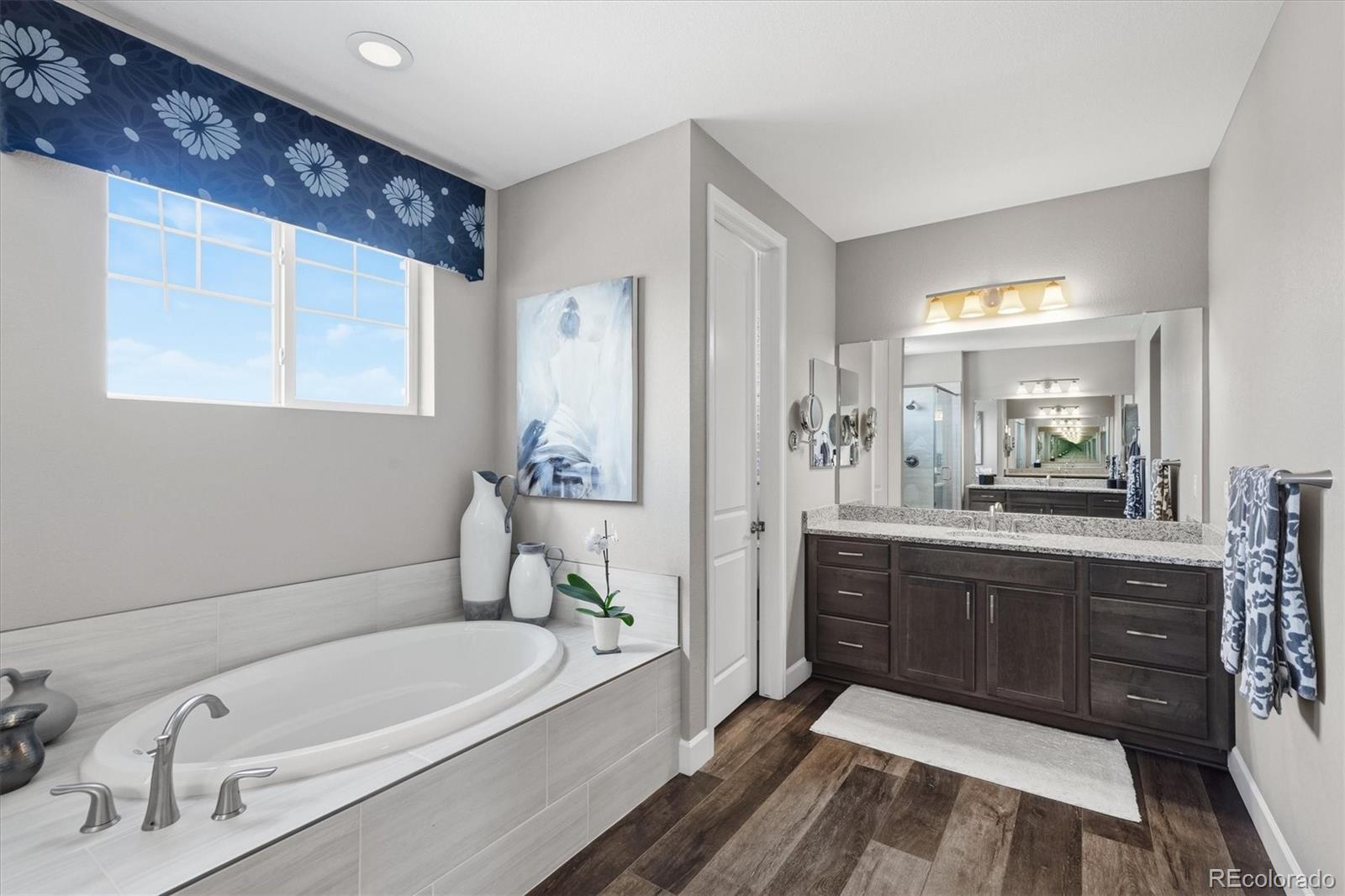 MLS Image #21 for 16332  spanish peak way,broomfield, Colorado
