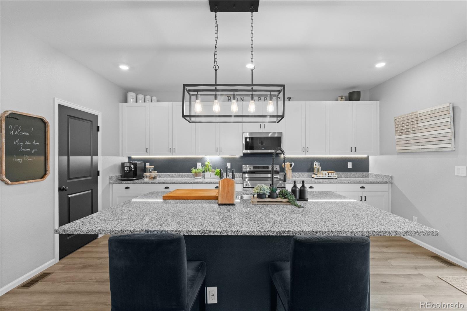 MLS Image #2 for 3878 n riviera court,aurora, Colorado