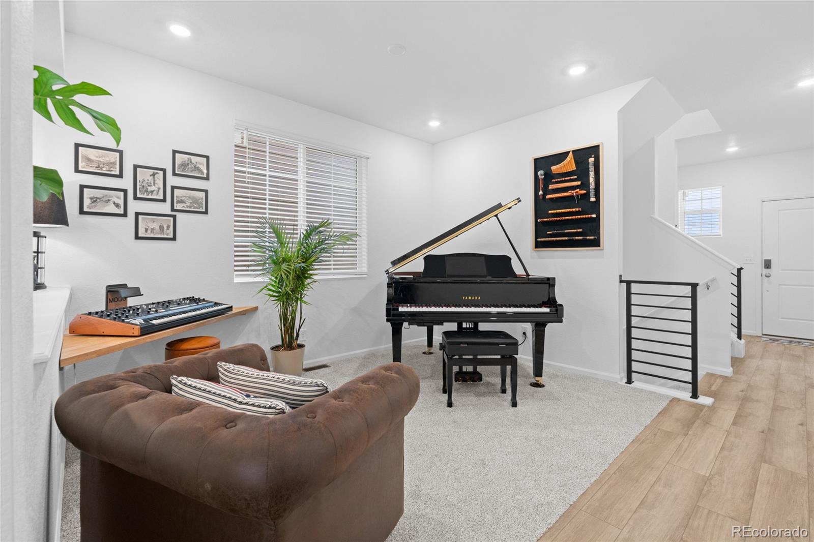 MLS Image #5 for 3878 n riviera court,aurora, Colorado