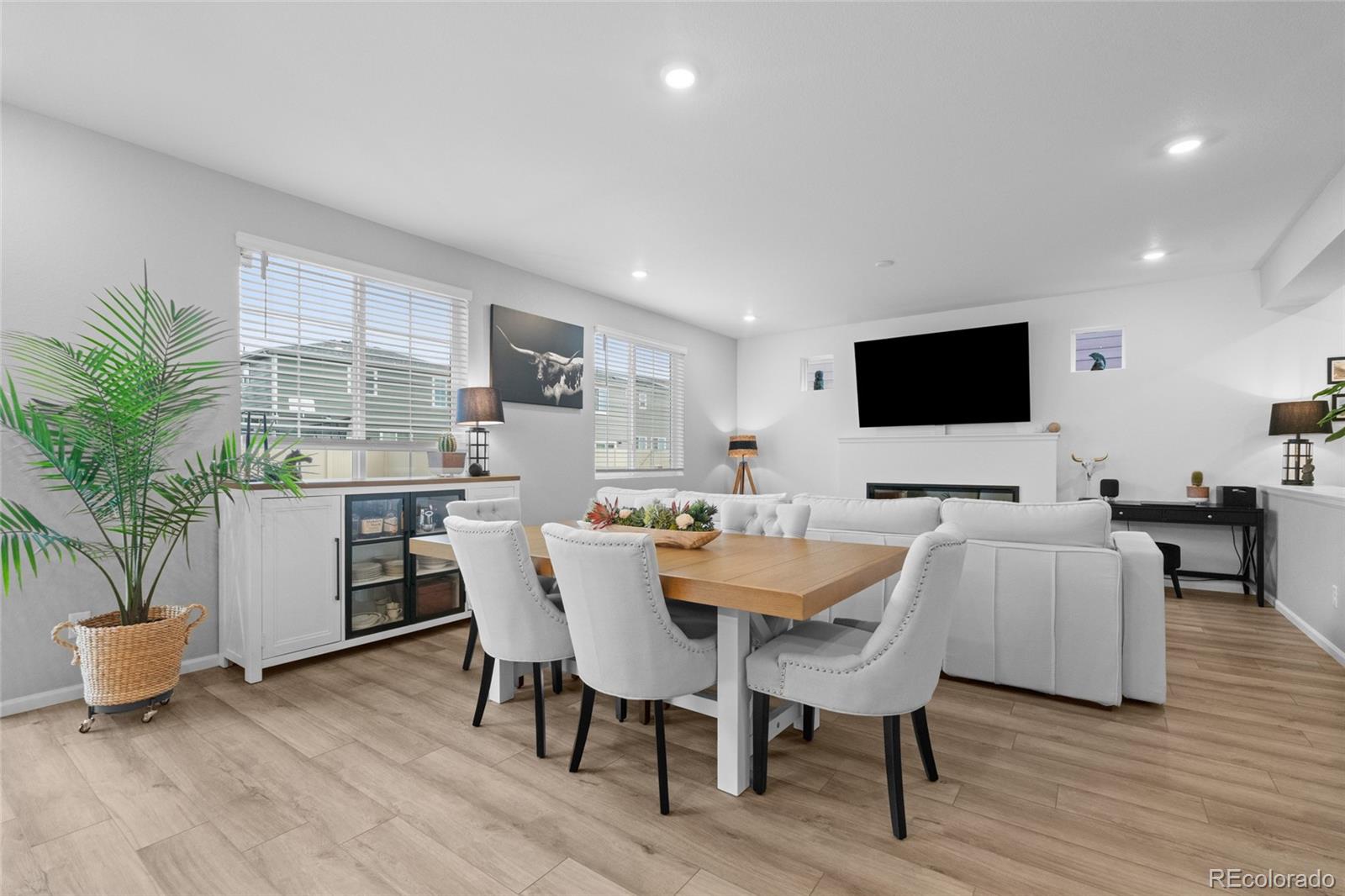 MLS Image #8 for 3878 n riviera court,aurora, Colorado