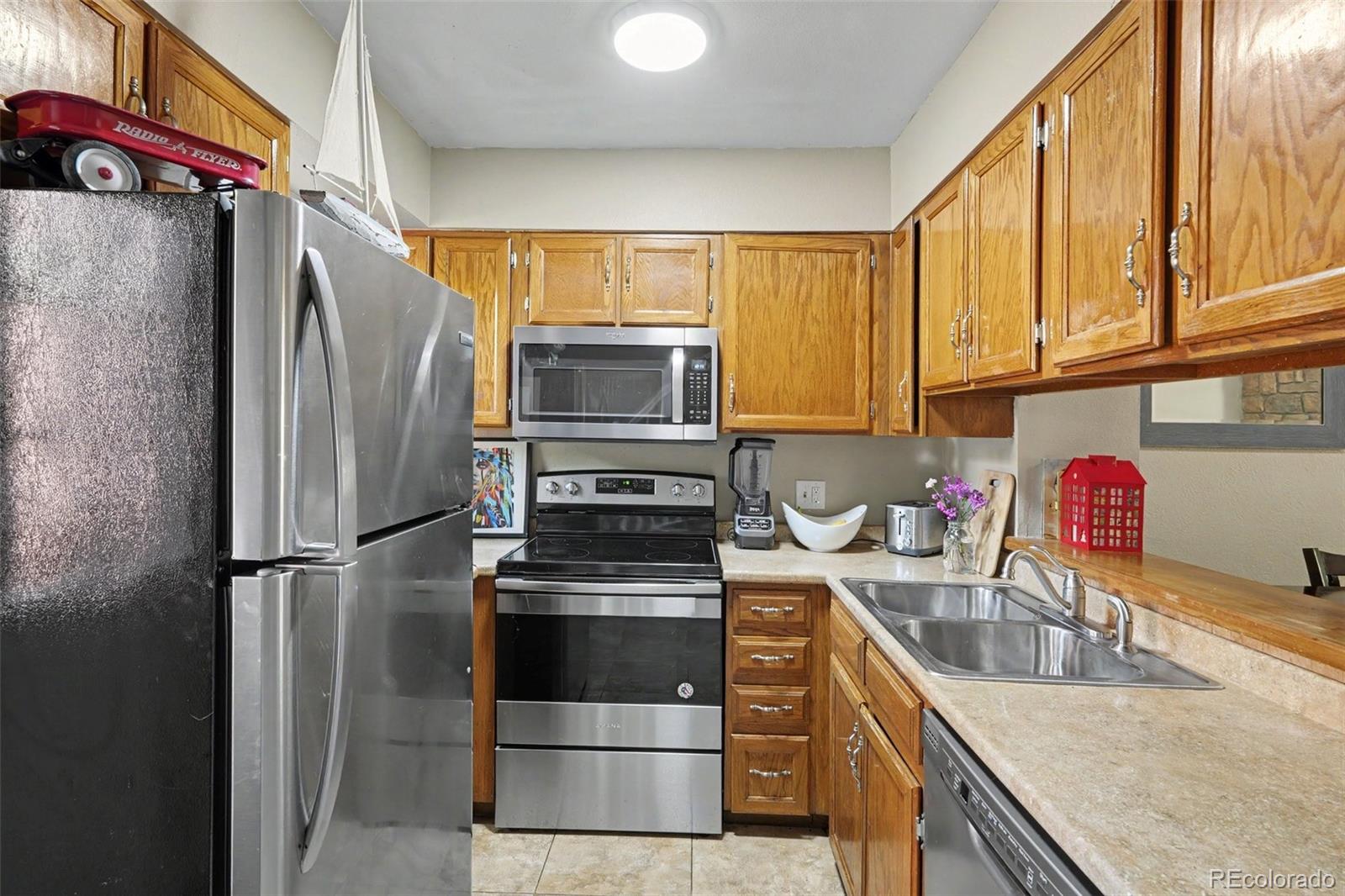 MLS Image #10 for 14324 e hawaii circle,aurora, Colorado