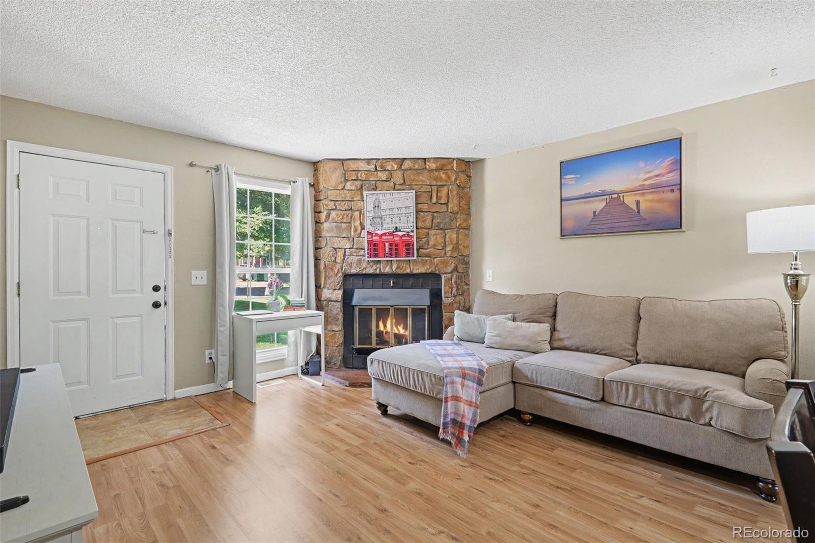 MLS Image #3 for 14324 e hawaii circle,aurora, Colorado