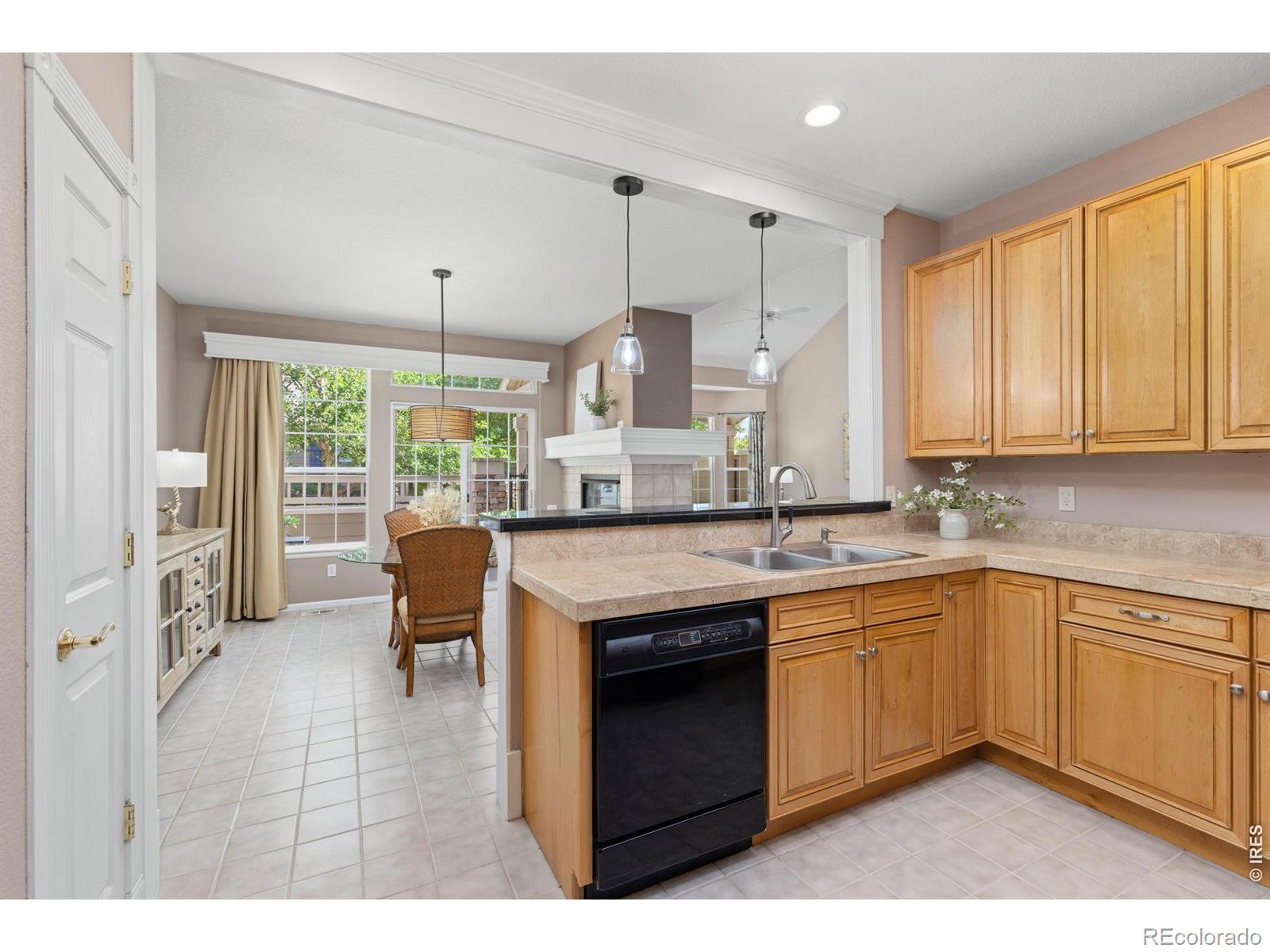 MLS Image #15 for 6296  terry street,arvada, Colorado
