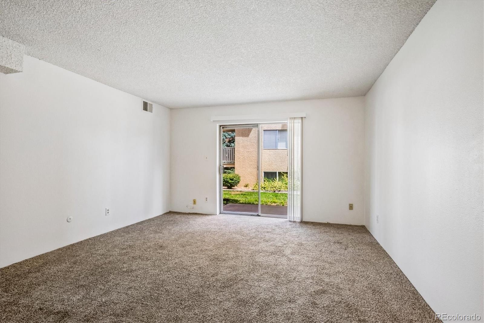 MLS Image #6 for 7455 e quincy avenue,denver, Colorado
