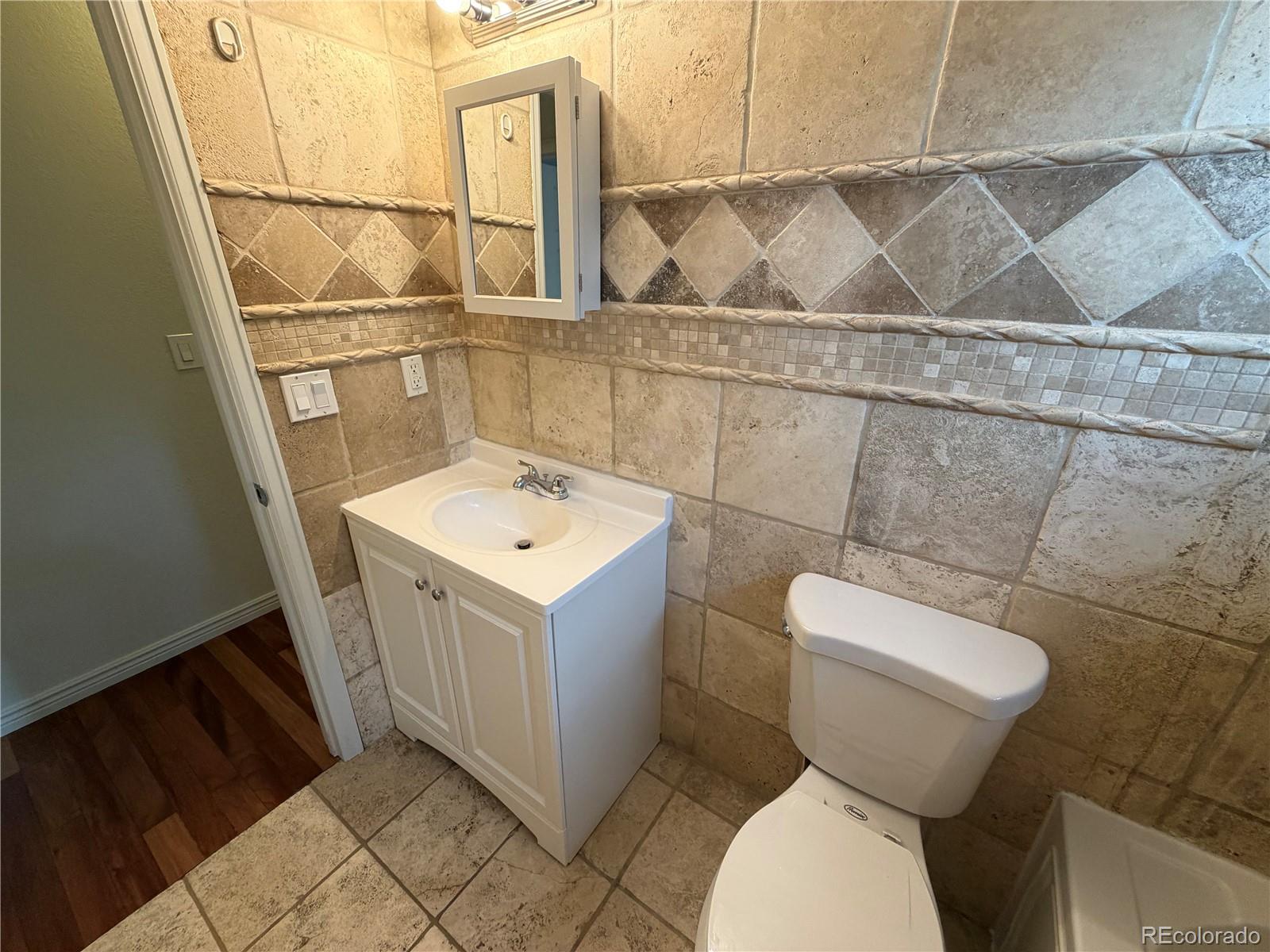 MLS Image #14 for 4426  durham court,denver, Colorado