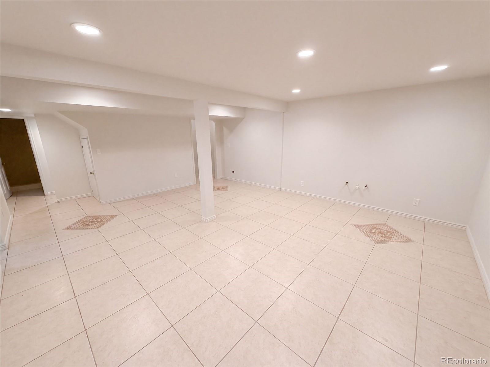 MLS Image #20 for 4426  durham court,denver, Colorado