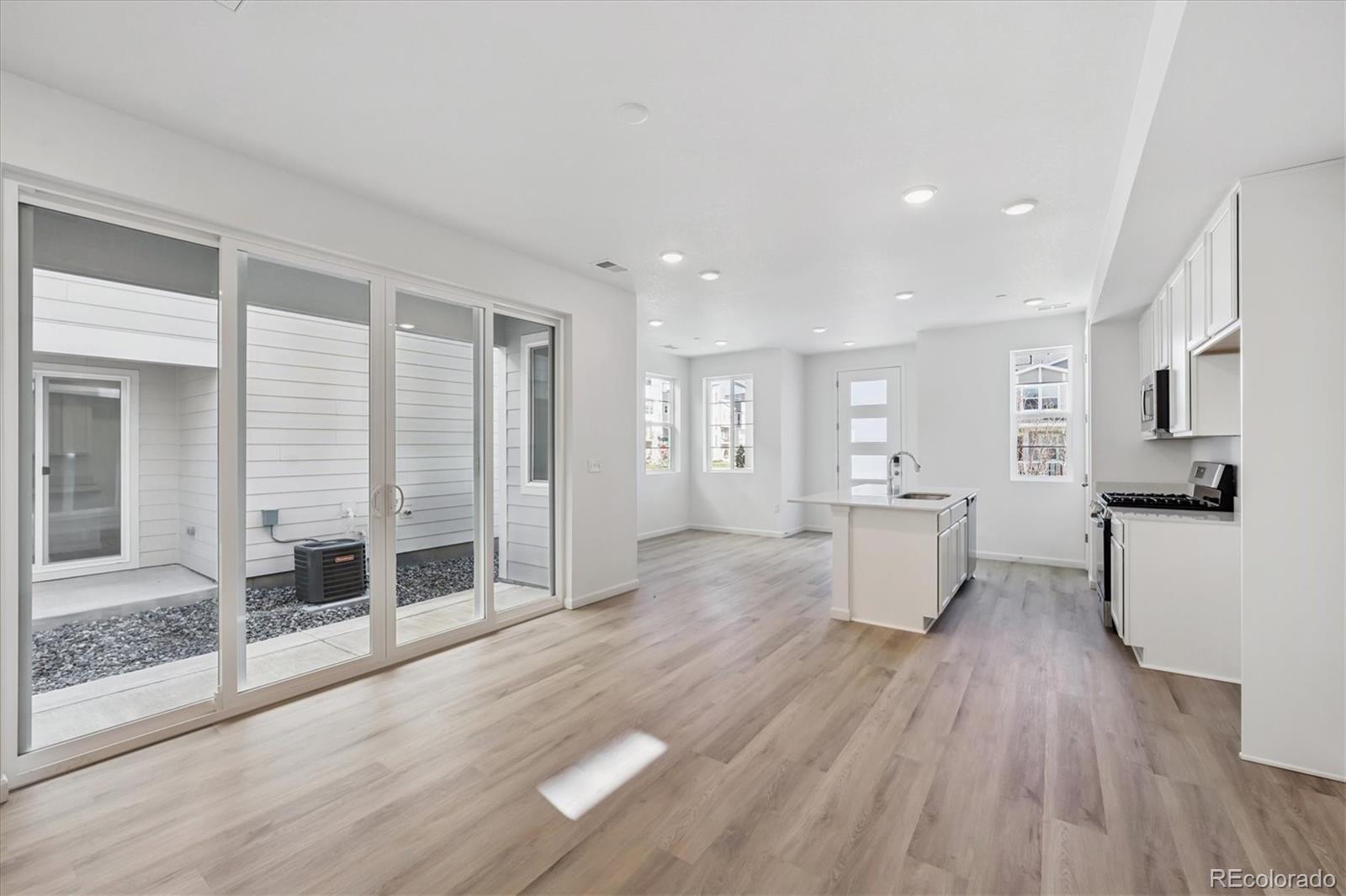 MLS Image #10 for 2880  taryn street,erie, Colorado