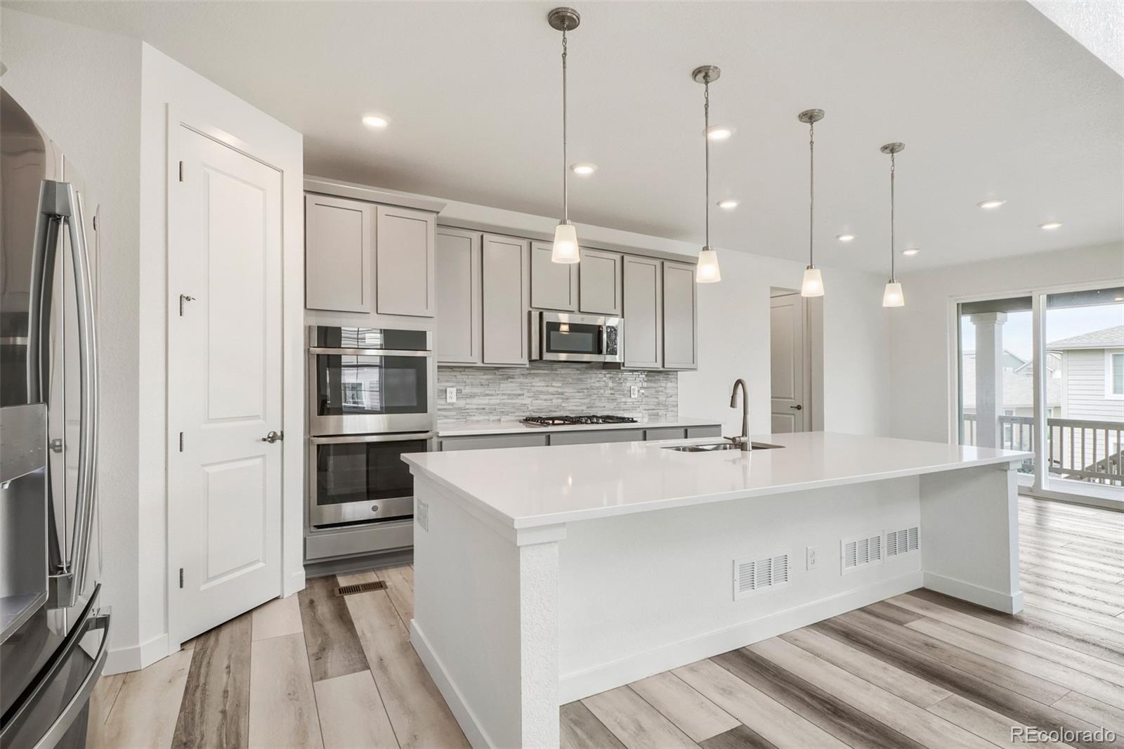 MLS Image #11 for 22523 e piccolo way,aurora, Colorado