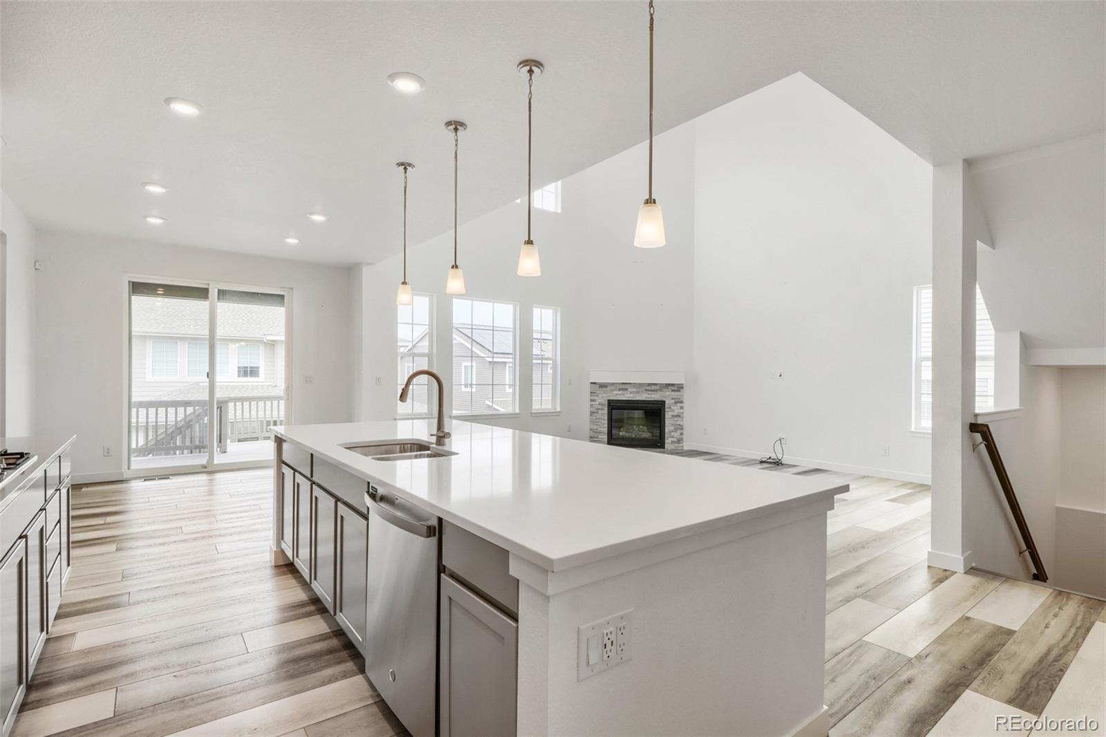 MLS Image #12 for 22523 e piccolo way,aurora, Colorado