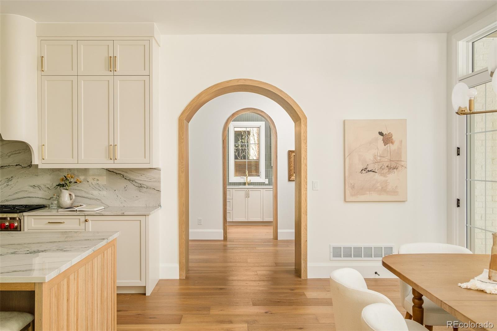 MLS Image #15 for 2408 s monroe street,denver, Colorado