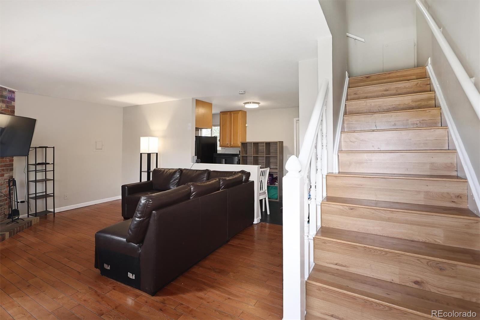 MLS Image #4 for 2700 s holly street,denver, Colorado
