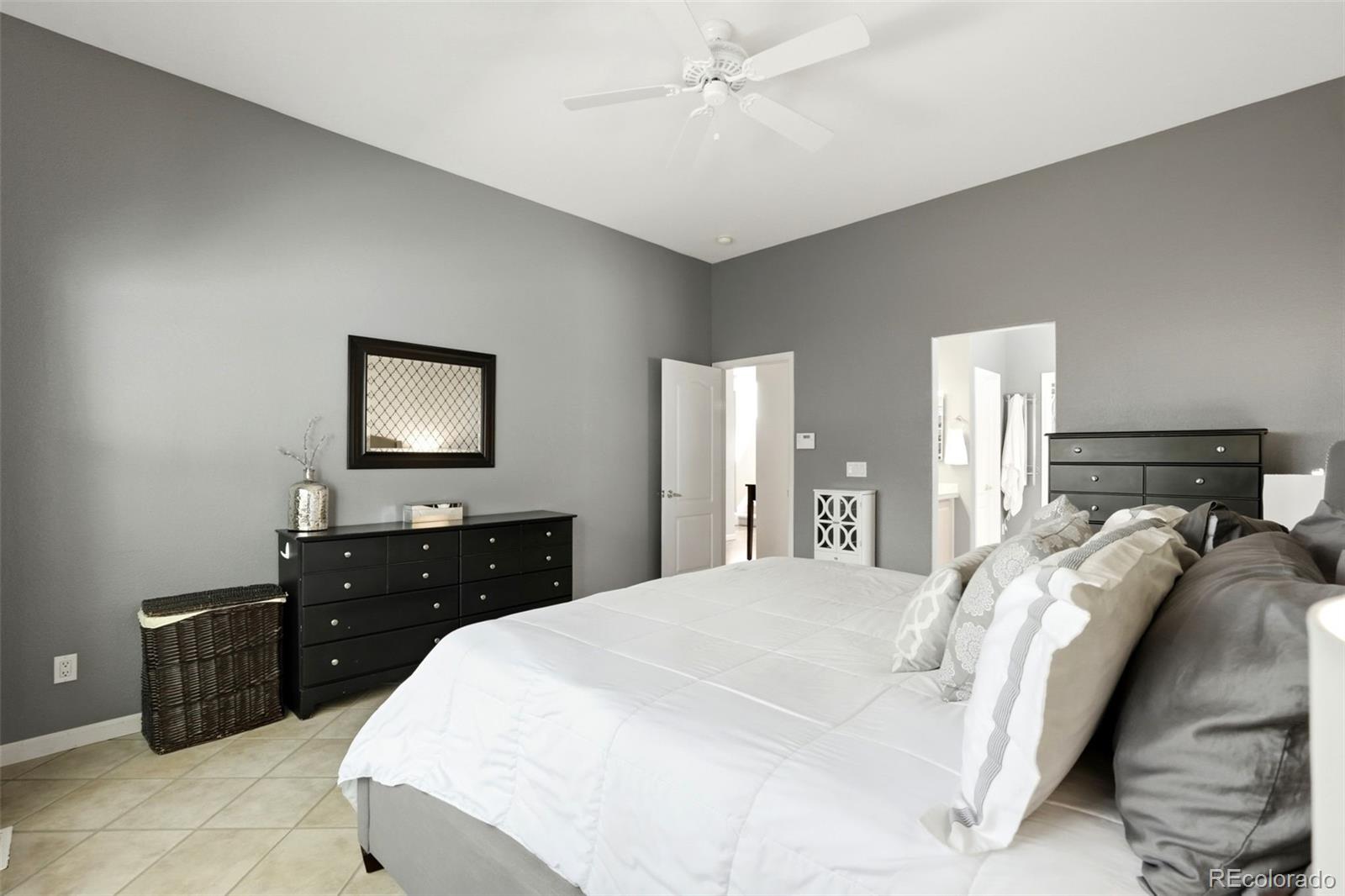 MLS Image #14 for 7147 s versailles street,aurora, Colorado