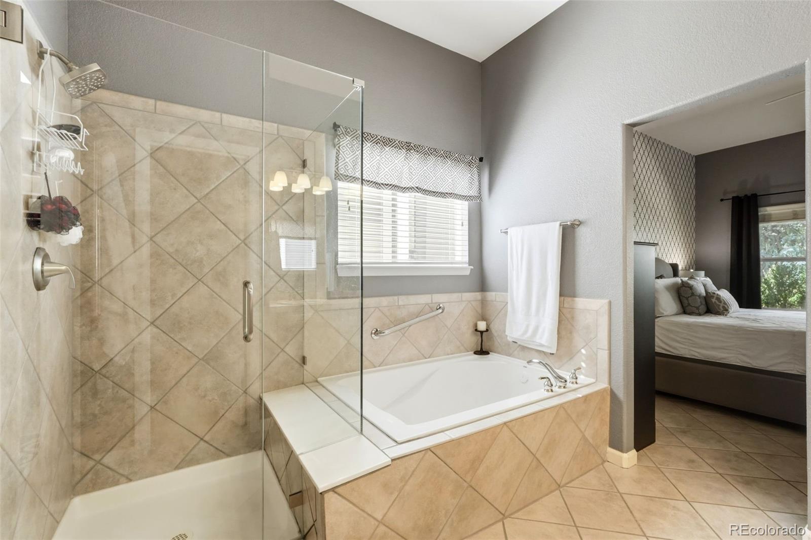 MLS Image #17 for 7147 s versailles street,aurora, Colorado