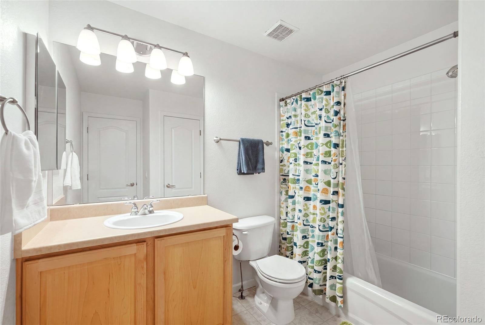 MLS Image #31 for 7147 s versailles street,aurora, Colorado