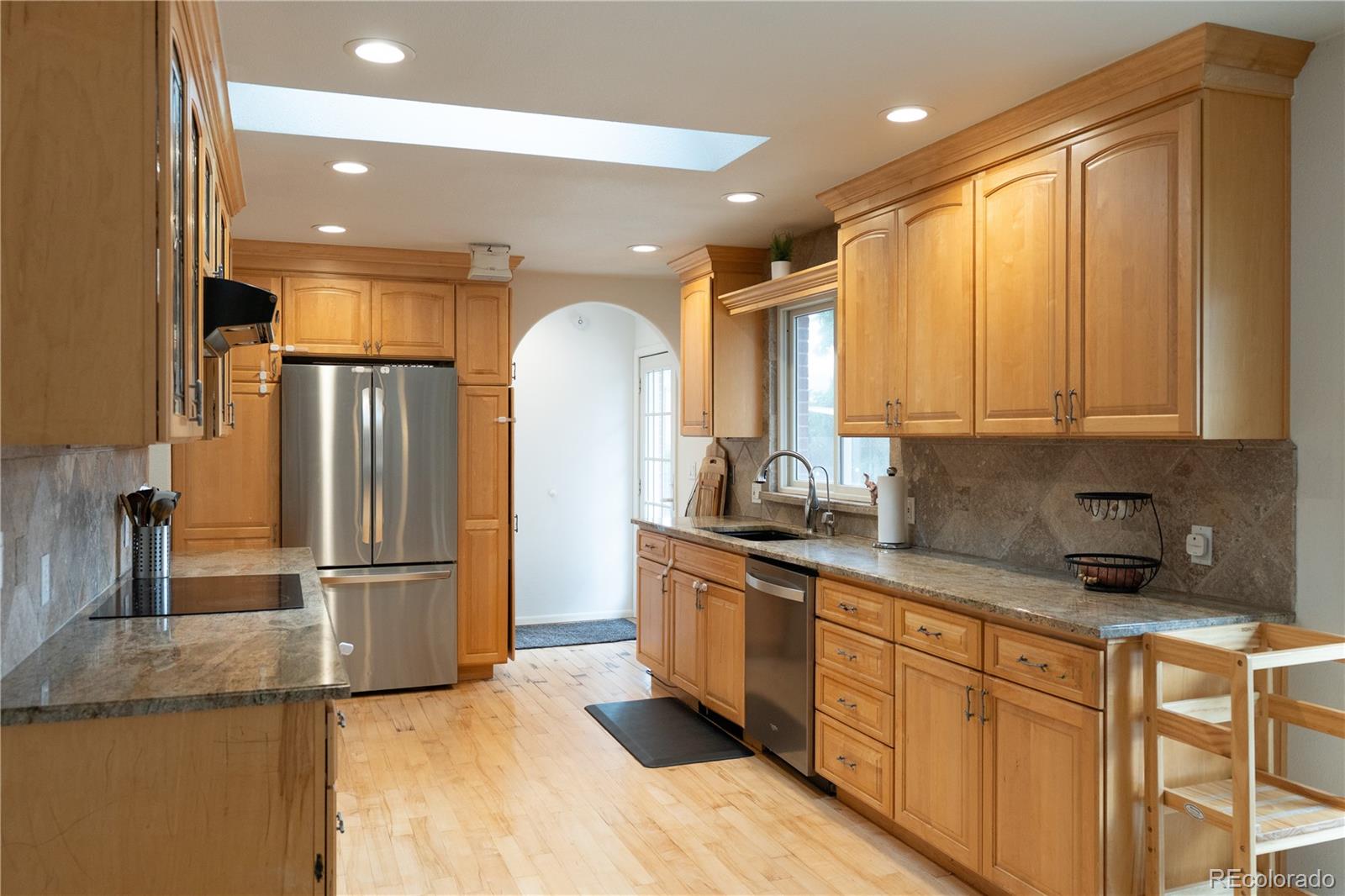 MLS Image #12 for 8365 s brentwood street,littleton, Colorado