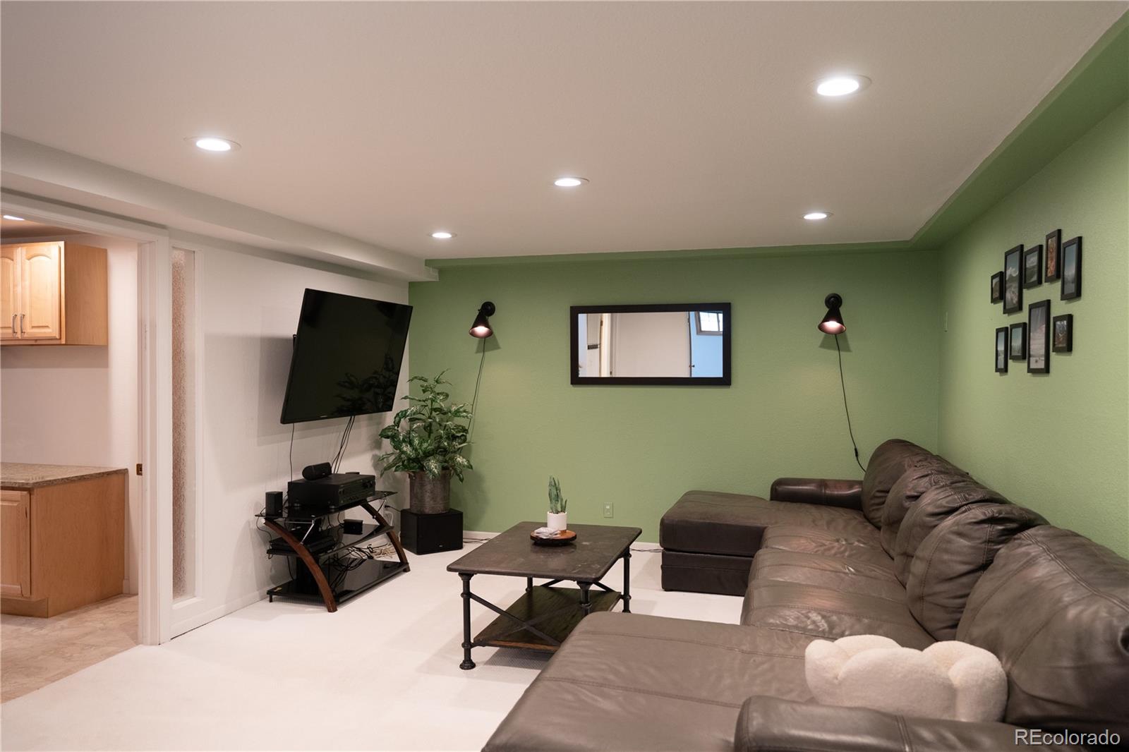 MLS Image #22 for 8365 s brentwood street,littleton, Colorado