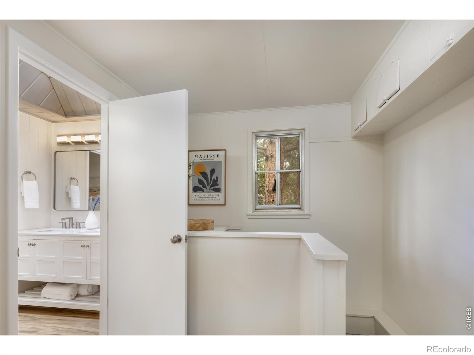 MLS Image #10 for 465  deer lane,lyons, Colorado