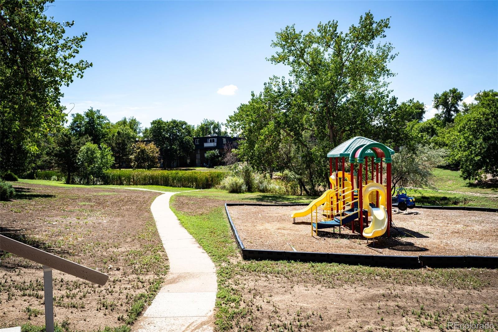 MLS Image #35 for 469 e highline circle,littleton, Colorado