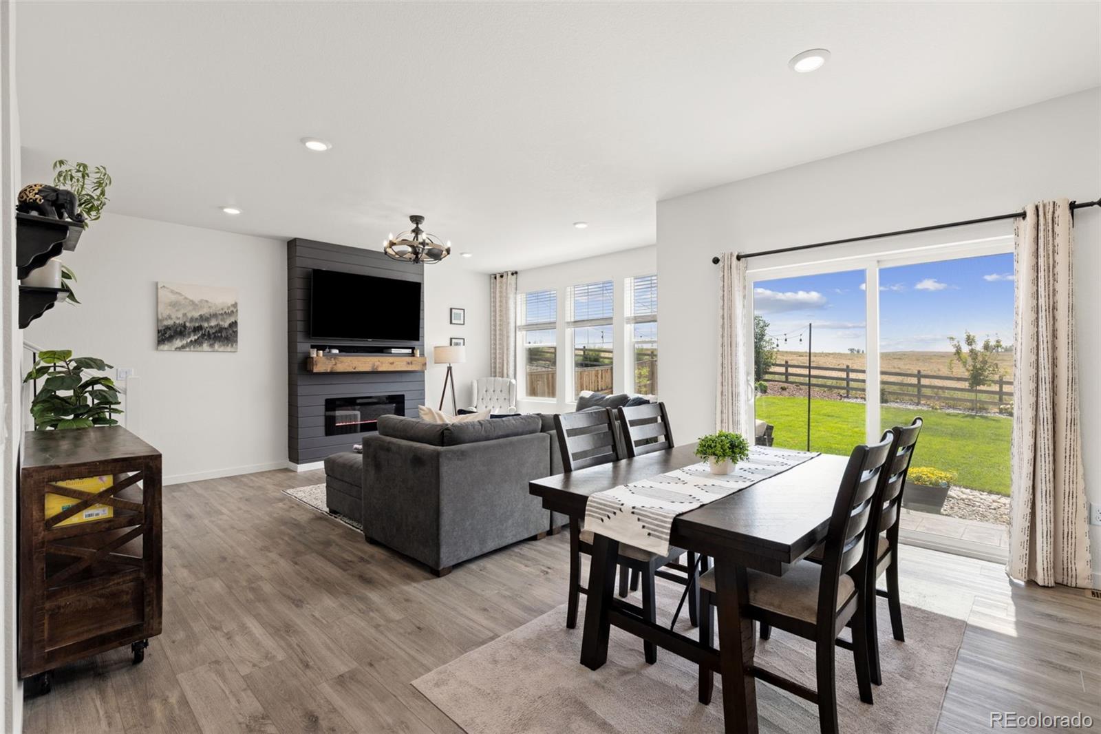 MLS Image #11 for 412  elbert street,johnstown, Colorado