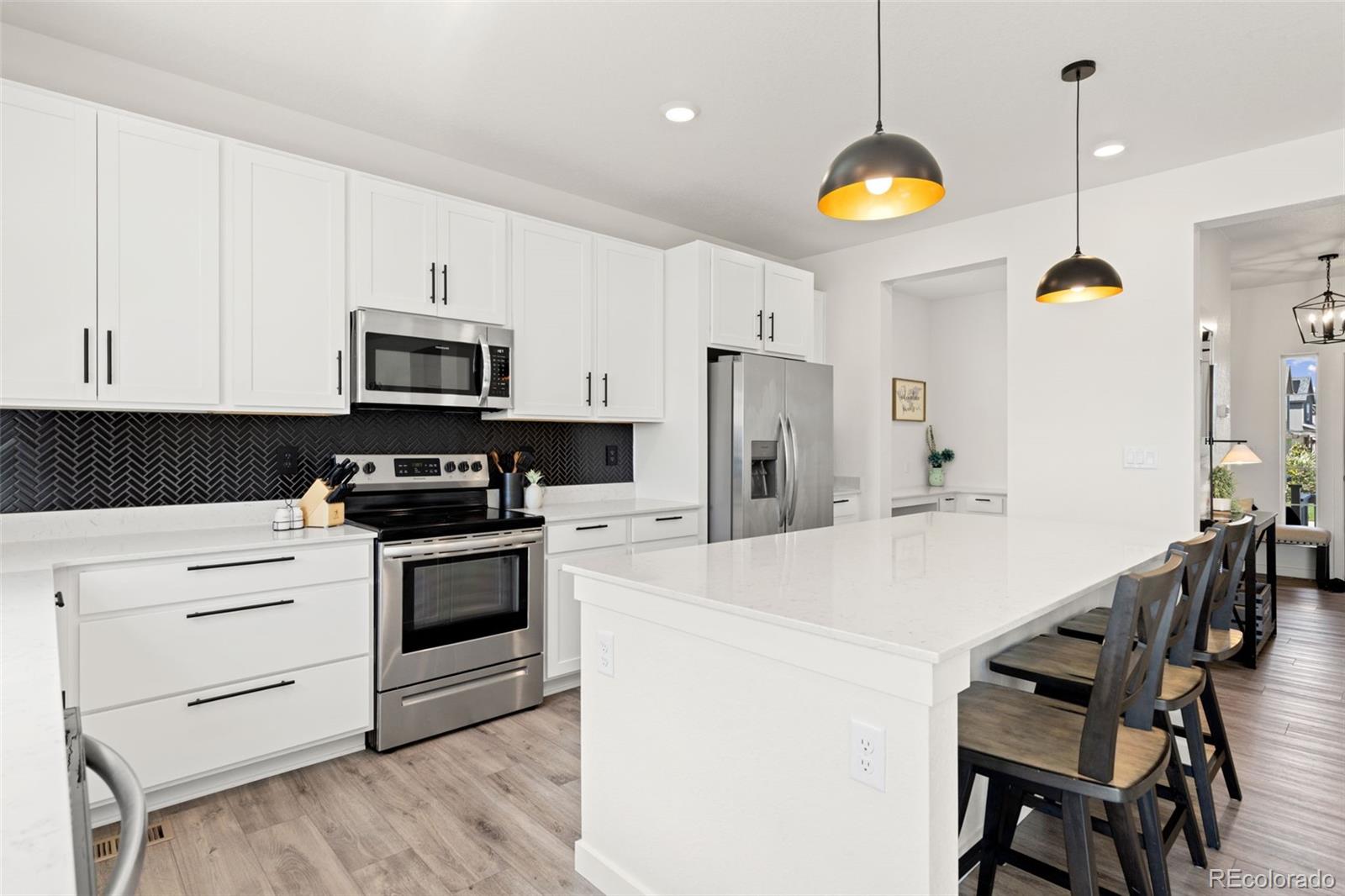 MLS Image #18 for 412  elbert street,johnstown, Colorado