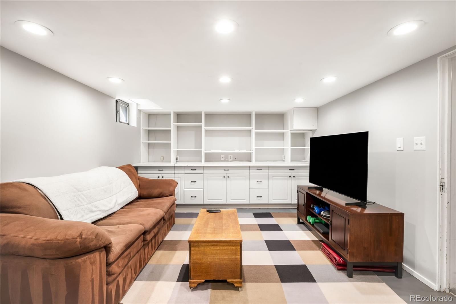 MLS Image #20 for 961 s corona street,denver, Colorado