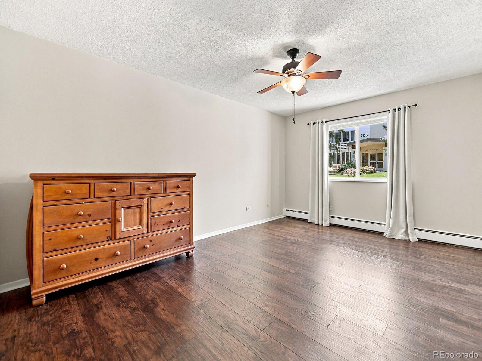 MLS Image #8 for 695 s alton way,denver, Colorado
