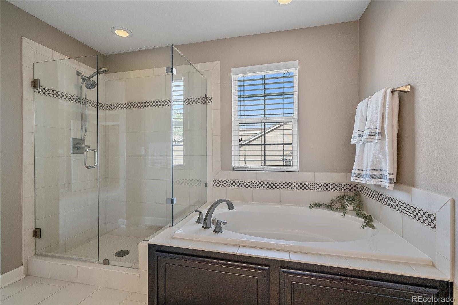 MLS Image #22 for 4545 s monaco street,denver, Colorado